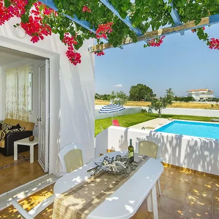 White House Villas * Γεννάδι